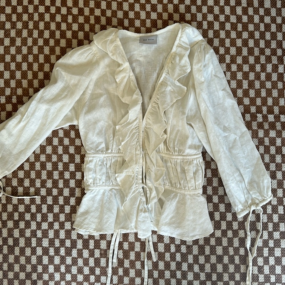 Rue Stiic linen puff sleeve top